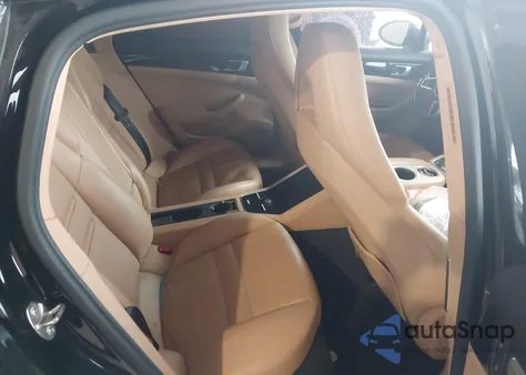 2018 Porsche Panamera E-Hybrid 4 z USA, uszkodzony, nr VIN WP0AE2A73JL128262